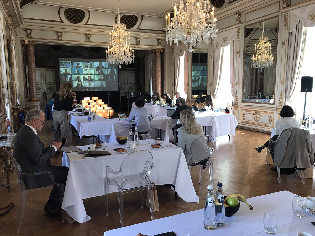 SansierF's tweet photo. Annual meeting of @Practitioners_ organised by @Enabel_Belgium and LuxDev. Very interesting discussions with members and #EU. Joining force to be stronger togeteher for supporting partners countries => key priority for efficient international cooperation. https://t.co/2mkTSfP8Ty