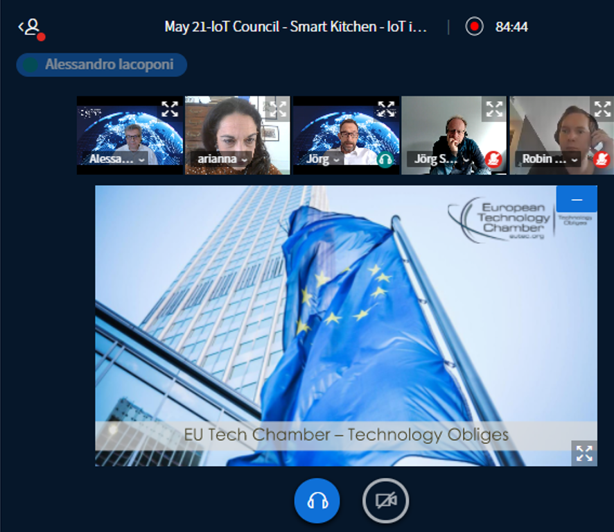 Italtel's tweet photo. #Kitchen40: what are the most important key points to keep in mind to develop a new project?
- analyze real customer's #needs
- make an #assessment
- management of the overall #IoT solution
- #cybersecurity
- good #infrastructure is necessary!
@ariannacillerai @EUTECChamber https://t.co/3UAvFz2y7n