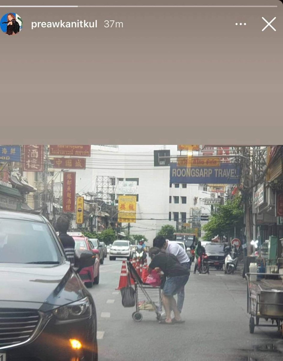 KohKae_Thailand's tweet photo. เฮียของนุชจิตใจงดงามจริง ๆ ครับ
เห็นแล้วพี่โก๋แสนปลื้มใจ

https://t.co/DT7uVzClGD

ขอบคุณภาพจาก IG สตอรี่: preawkanitkul

#เป๊กผลิตโชค
#PeckPaLitChoke https://t.co/wdn88diwut