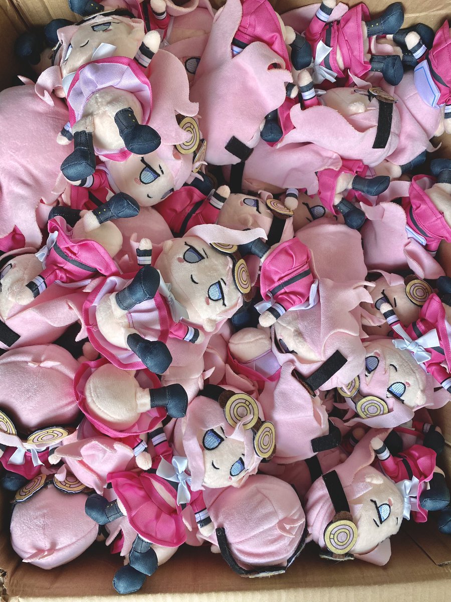 cheerpuppy14's tweet photo. Realized I didn’t show the other piles https://t.co/93RO88iXZC