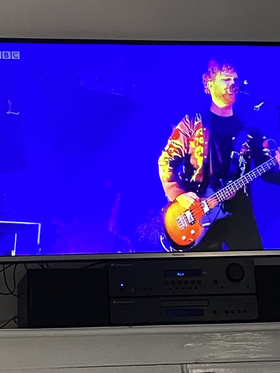 Butl4rt's tweet image. Thanks to @royalblooduk , my son was being very difficult this morning, put your set from reading on and he’s gone to sleep. Had to be on full pelt like.