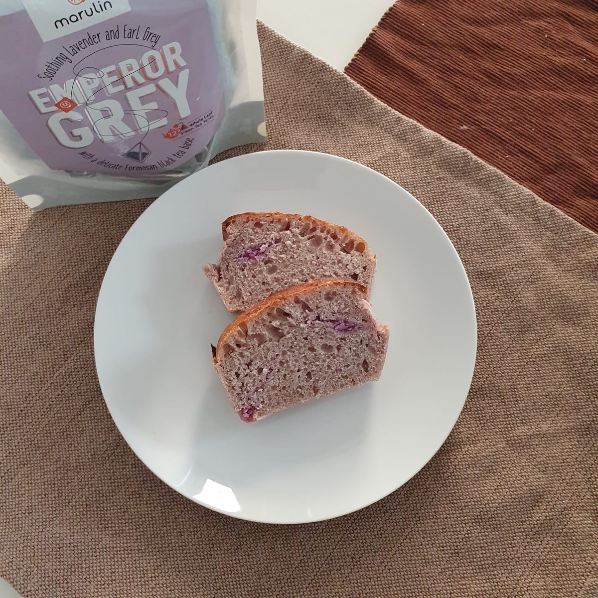 It's International Tea Day! We're celebrating with some delicious Ube bread which goes with our delicately-flavoured Emperor Grey tea astonishingly well!

#celebrate
#EverythingStopsForTea
#InternationalTeaDay
#tea
#TimeForTea