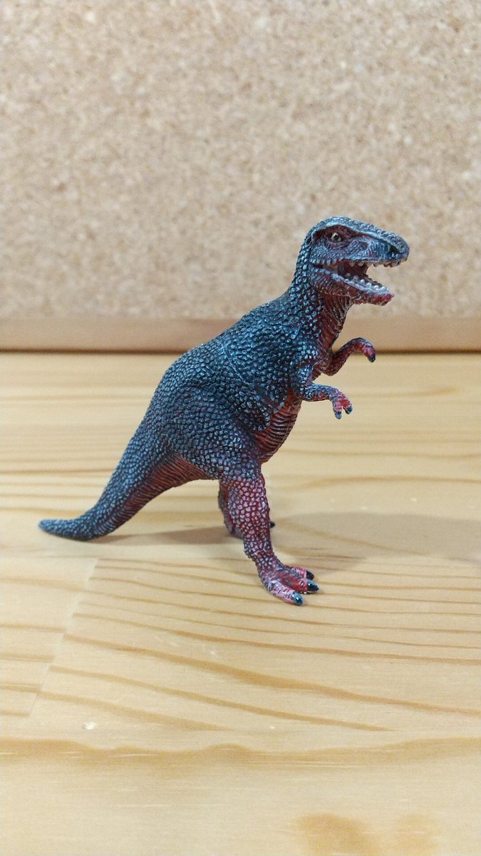 ティグ 西松屋のミニフィギュアのティラノサウルスを小改造 リペイント フィギュア改造 恐竜フィギュア ティラノサウルス