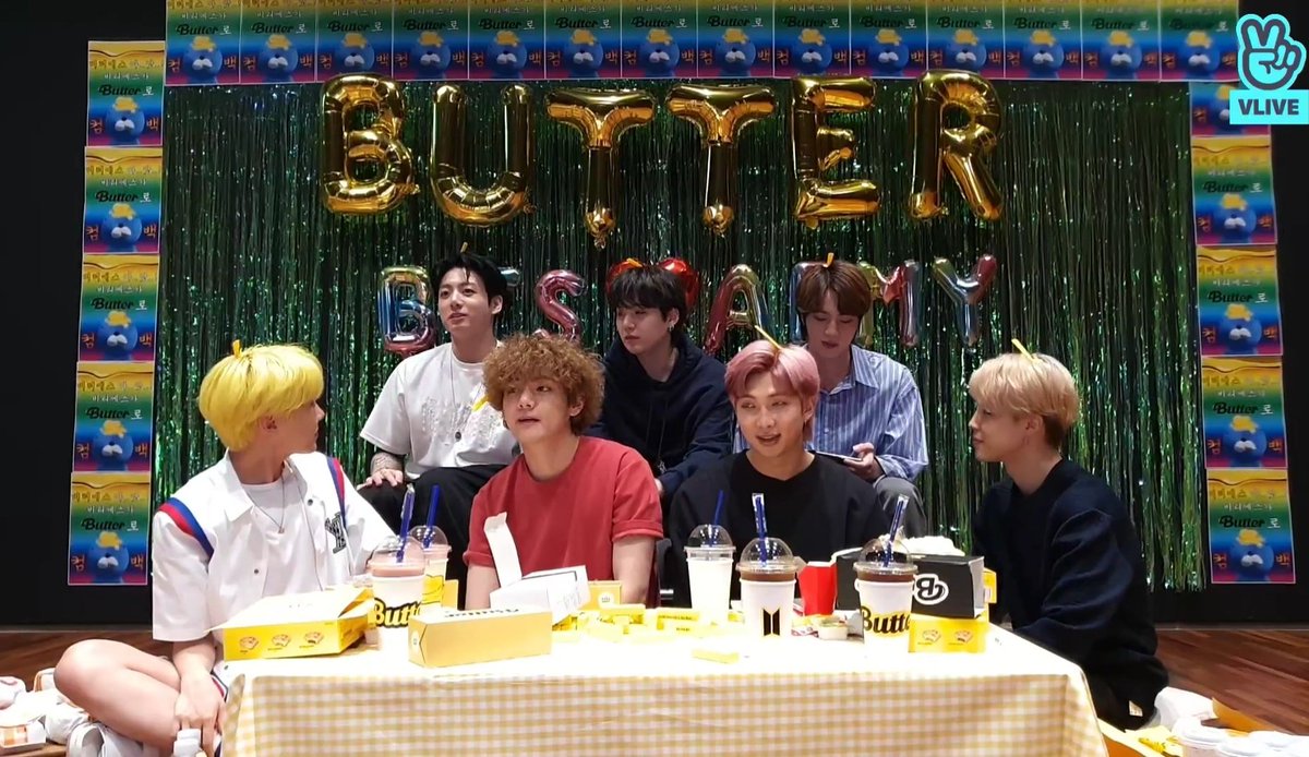 Lise⁷ streaming Killin’ It Girl• ⟭⟬❃ tweet media