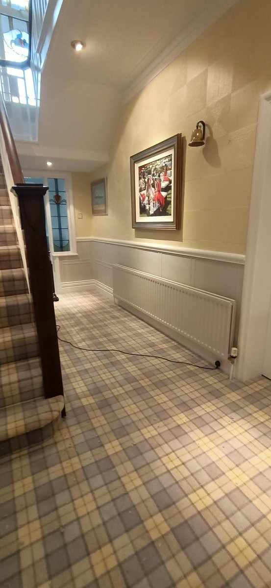 brooksdecor71's tweet image. Before and after photos of most recent work.
Ceilings @Tikkurila_UK AR2
Walls @JohnstonesTrade Acrylic Durable Eggshell
Woodwork @Tikkurila_UK Helmi 80