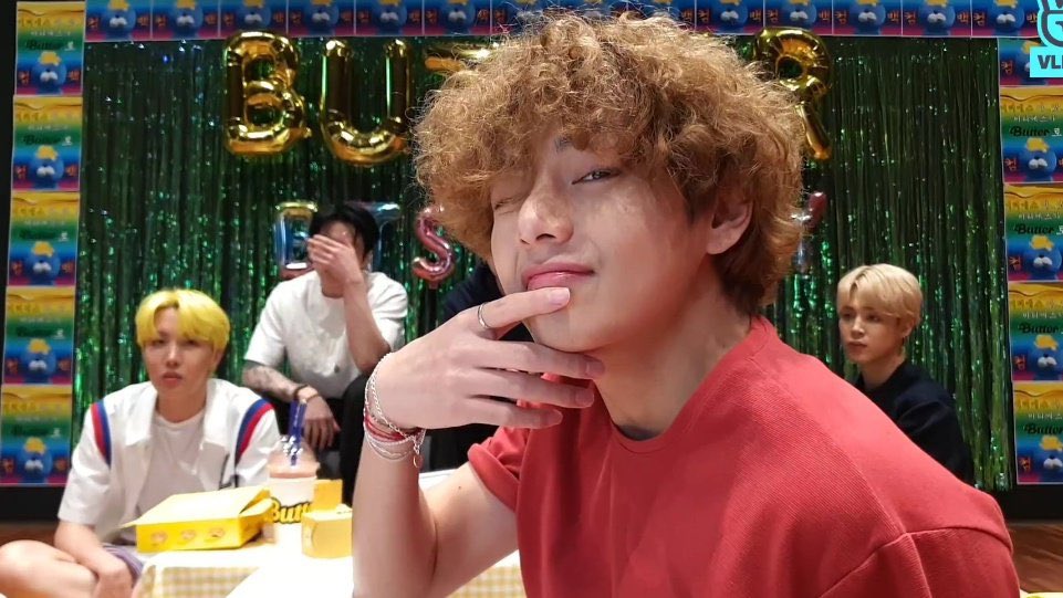 ROCKSTAR TAE. (@rockstarrkth) on Twitter photo 