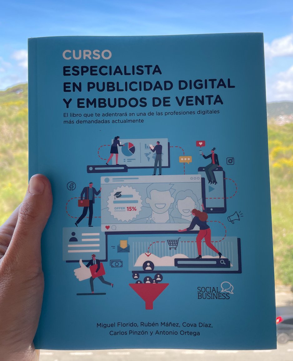 ¡Yo ya tengo el mío! Y es un auténtico honor haber puesto mi granito de arena enseñando a hacer campañas de #TwitterAds. 

Enhorabuena a todos los autores y gracias <a href="/miguelfloro/">Miguel Florido</a> por la oportunidad.   

Una lectura imperdible para aprender sobre #PublicidadDigital #EmbudosDeVenta