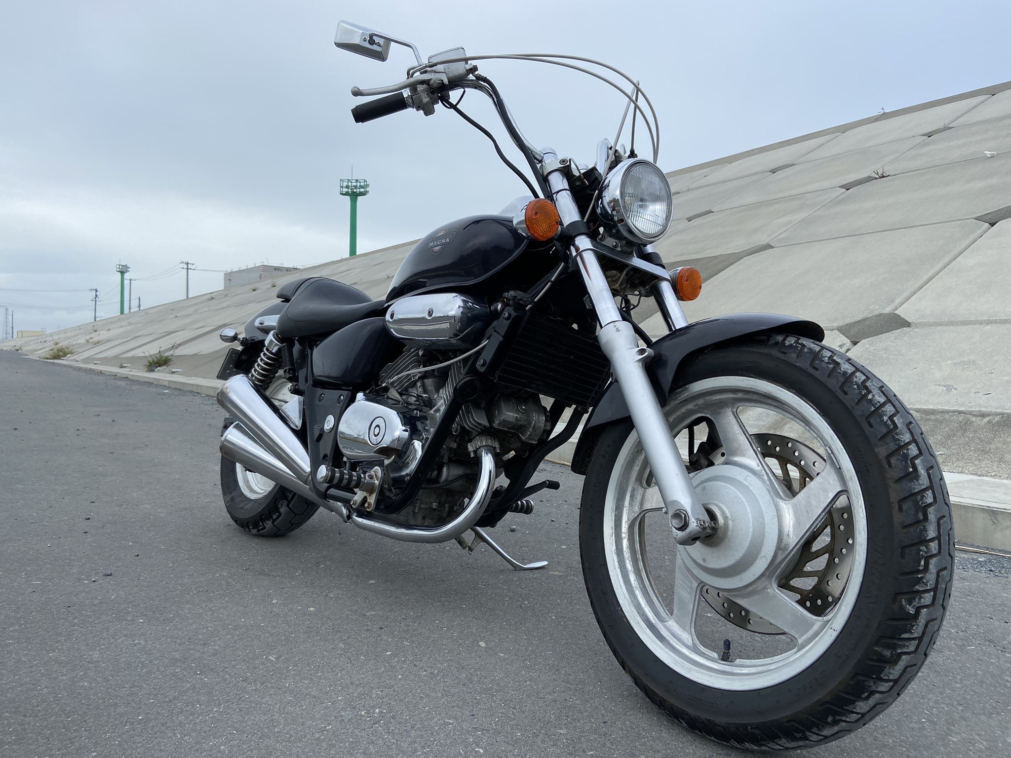 う バイク乗りとして軽く自己紹介 バイク乗りと繋がりたい 性別 男 年齢 40代 住み 宮城県 車種 V Twin Magna 250 マグナ Magna アメリカン バイク T Co Yj269a47fi Twitter う バイク乗りとして軽く自己紹介 バイク乗りと繋がりたい 性別 男 年齢 40代 住み 宮城県 車種 V Twin Magna 250 マグナ Magna アメリカン バイク T Co Yj269a47fi Twitter