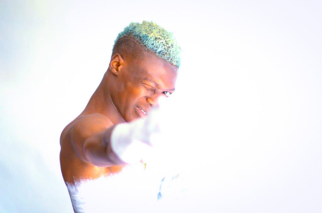 TshepoOmegaRon_'s tweet image. ... Take Cover... 
M.U.A : @makeupdonebytasha4411 
Edit : @perceptions_by_jacqui
📷 : @johnny_taute 
🖤💜
#RageModels #StyleID #featuredmodel #TheModelAcademy #featuremeSA #model #MakeUpDoneByTasha4411 #MakeUpDoneByTasha #JohnnyTaute #PerceptionsByJacqui #TakeCover #MaleModel