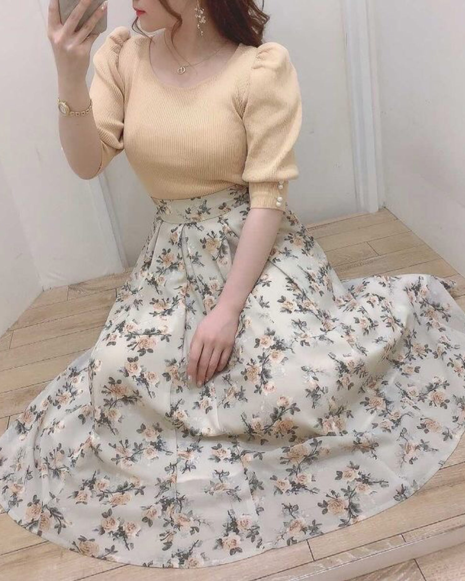 Allamanda アラマンダ公式 New Prince 本日人気アイテムがさらにオトクに 花柄シフォンミモレ丈 スカート 2 695 Tax In 品番 3211 透け感のあるシフォン素材は 軽やかで夏にも大活躍 道警食のイエローのトップス合わせが可愛い