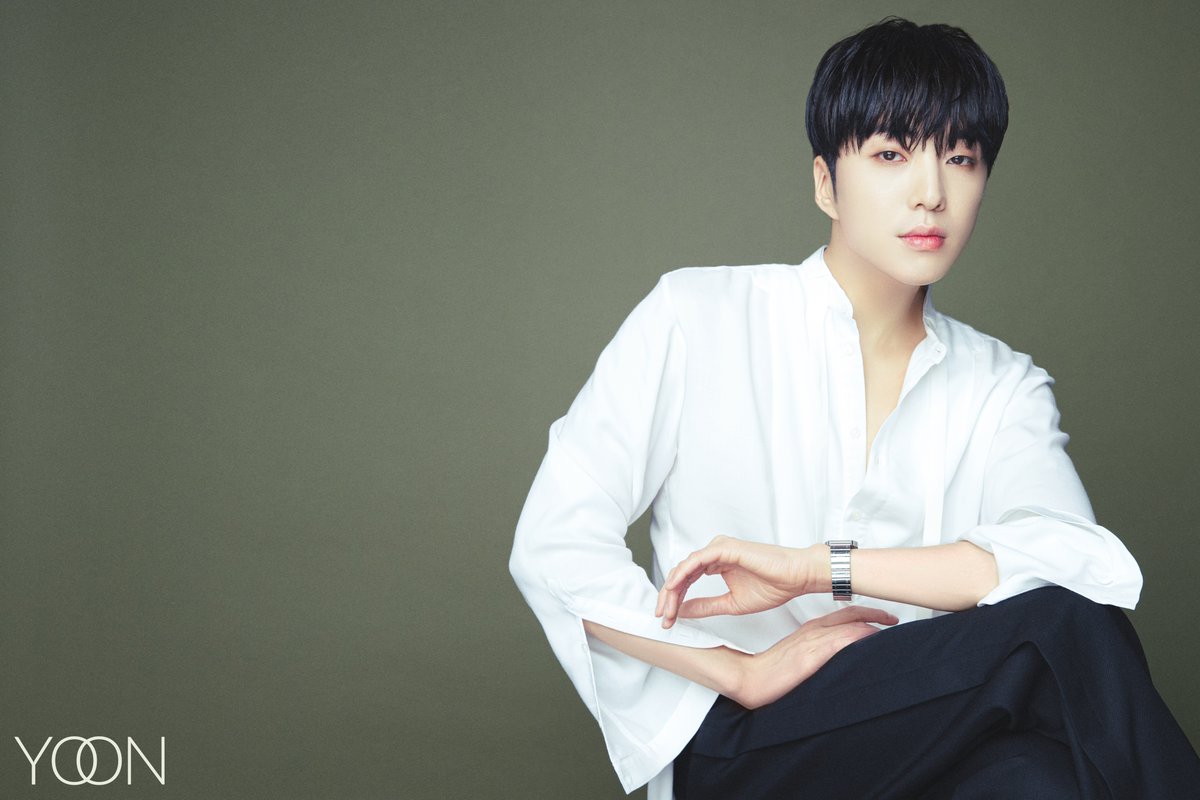 🌙 
YOON의 고체 향수와 핸드크림 향이 신비롭다는 건 사실이야 365🪄

오늘 [밤 8시] Hmall에서 만납시다IYAH💎

#강승윤 #KANGSEUNGYOON #WINNER #YG #YOON #제이원코스메틱 #JONECOSMETIC #SOLIDPERFUME #HANDCREAM #HMALL