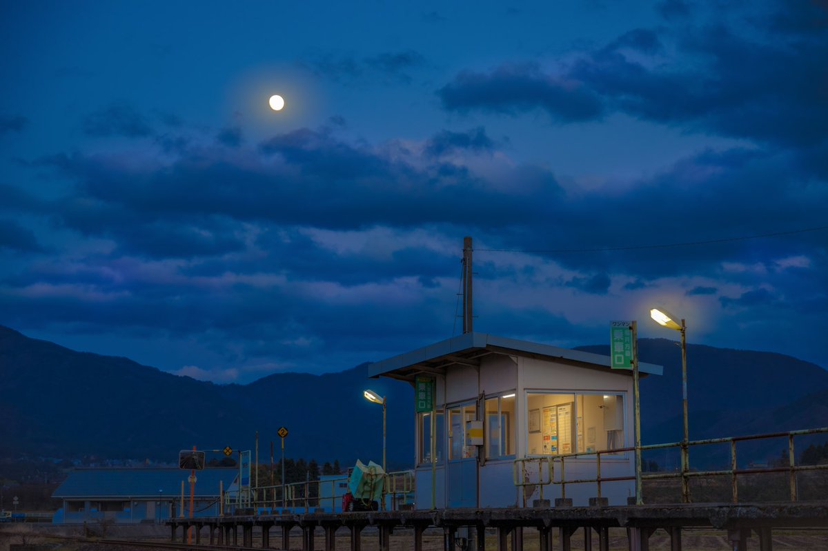 photono_gen's tweet image. 一緒に帰ろう。