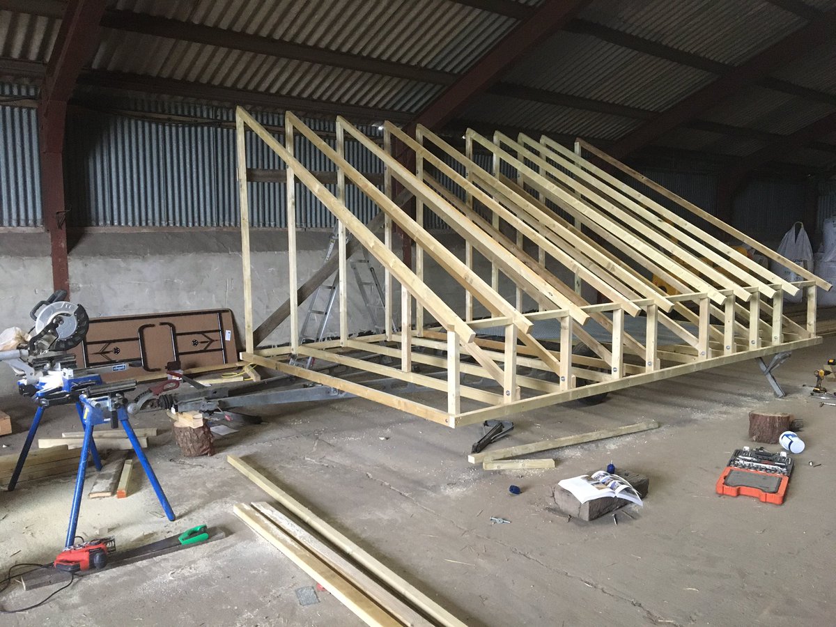 EvesHill's tweet photo. Egg mobile update. Weโve pushed on with this project, roof trusses on and weโve even taught ourselves birds mouth joins! Not long now and the girls will be out at pasture.
#eggmobile #pasturedpoultry #regenAg #regenerativeagriculture #soilhealth #freerangeeggs #chickens https://t.co/iicCHx3GJl