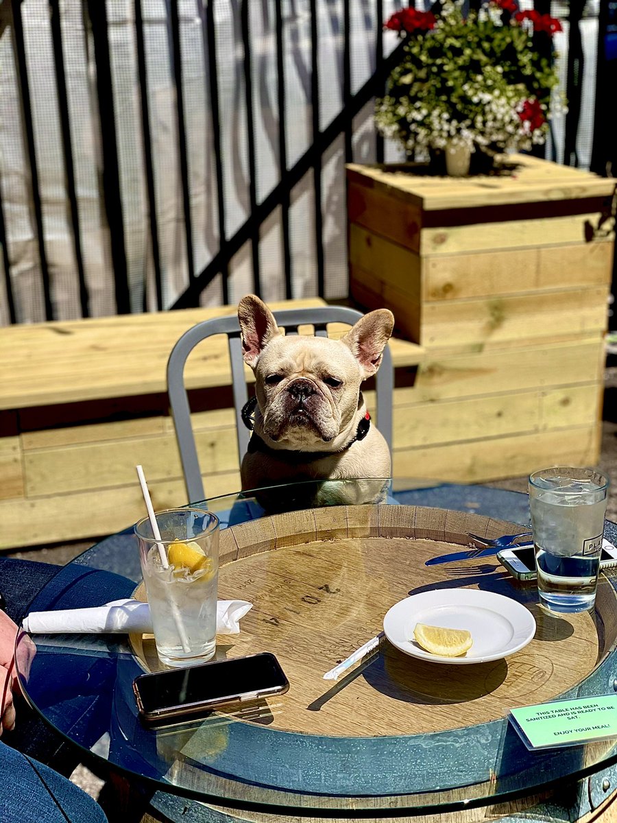 Astoria Cafe Market tweet media