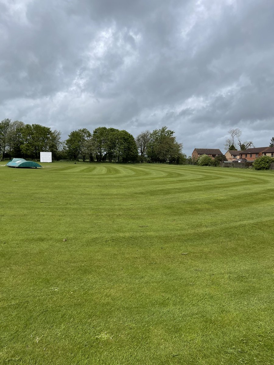 OnePitches's tweet image. Fingers crossed for the weather tomorrow after cutting @BastonCC this afternoon. 🌱