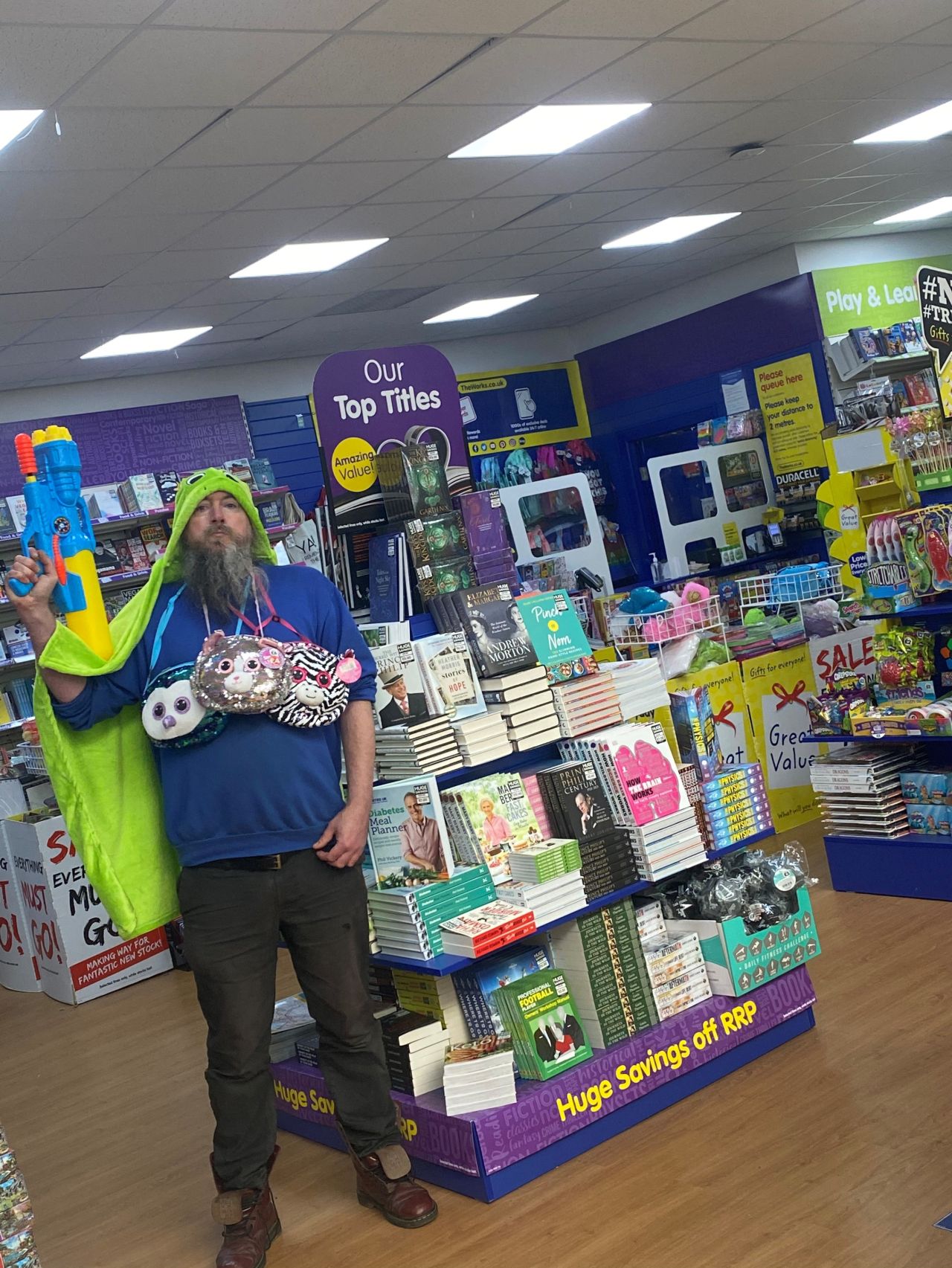 The Works (TheWorksStores) / Twitter