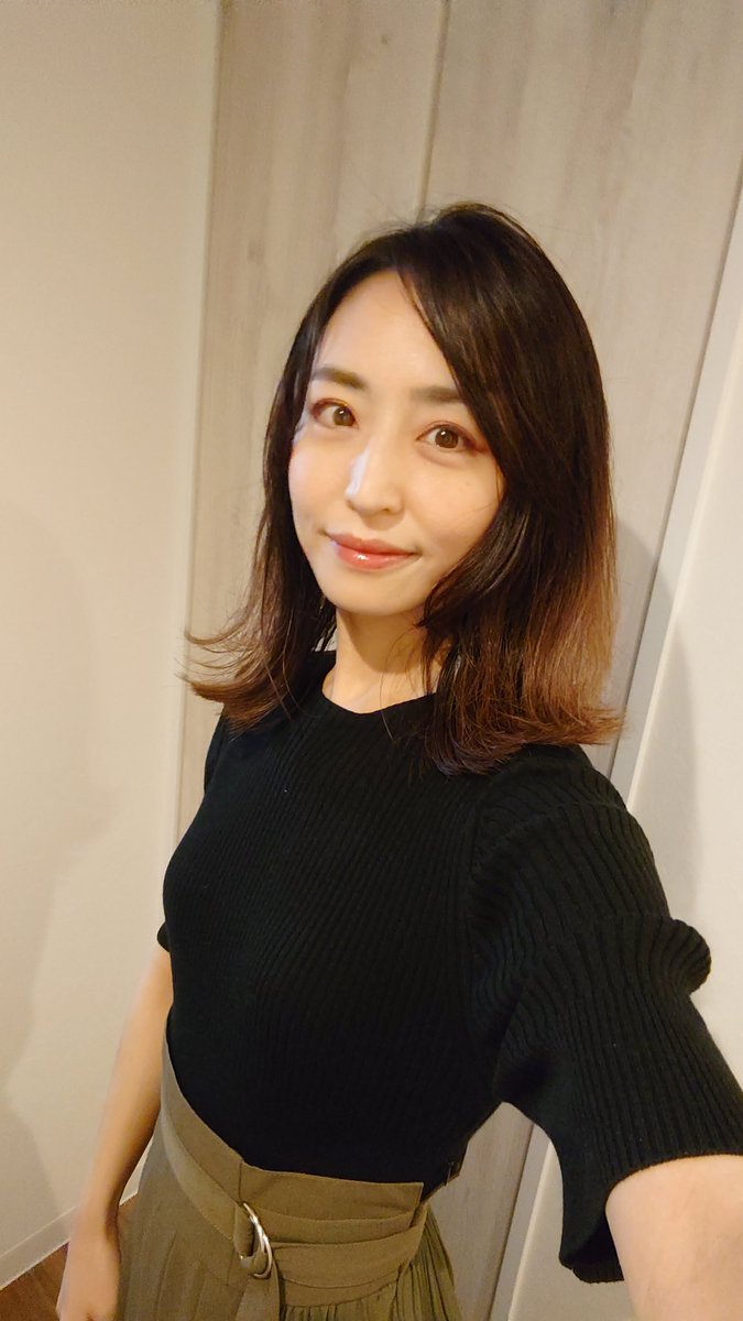 D Drive Yuki そういや 髪の毛ばっさりカットしてもらいました この時期特にくせ毛は髪の毛が大変なのよ