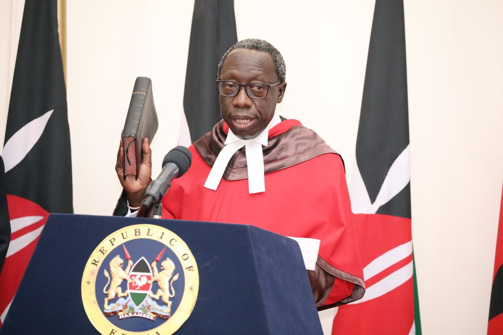 Congratulations to Hon. Justice William Ouko on his appointment to the Supreme Court of Kenya. I have no doubt that the court will benefit from your extensive experience and wish you all the best in your new role. 📸 @zakheem_rajan