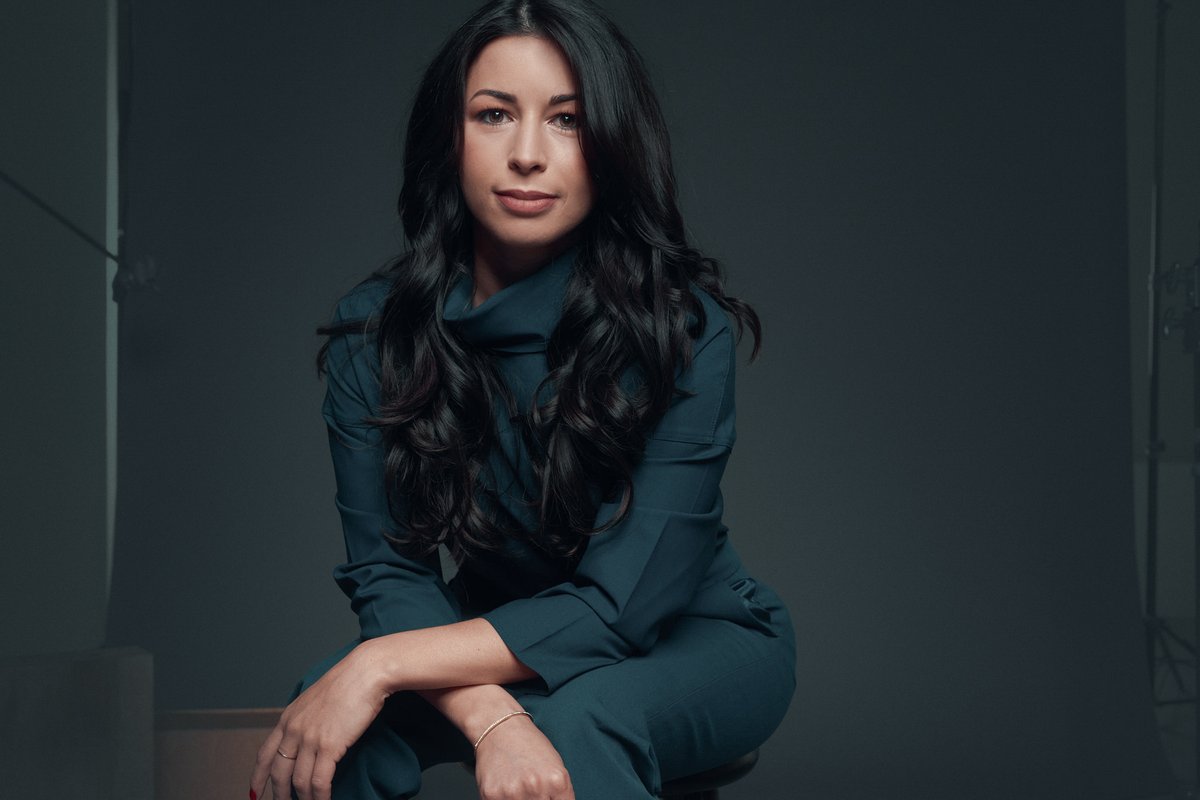 #meettheteam <a href="/CarmenBachez/">Carmen Bachez</a> has been with Prairie Dog since 2012. She is the Associate Producer on <a href="/Tribaltvseries/">Tribal TV Series</a>, Producer of the Digital Media component. She is currently working on her banana bread recipe for her <a href="/MASTERCHEFonFOX/">MasterChef</a> audition.