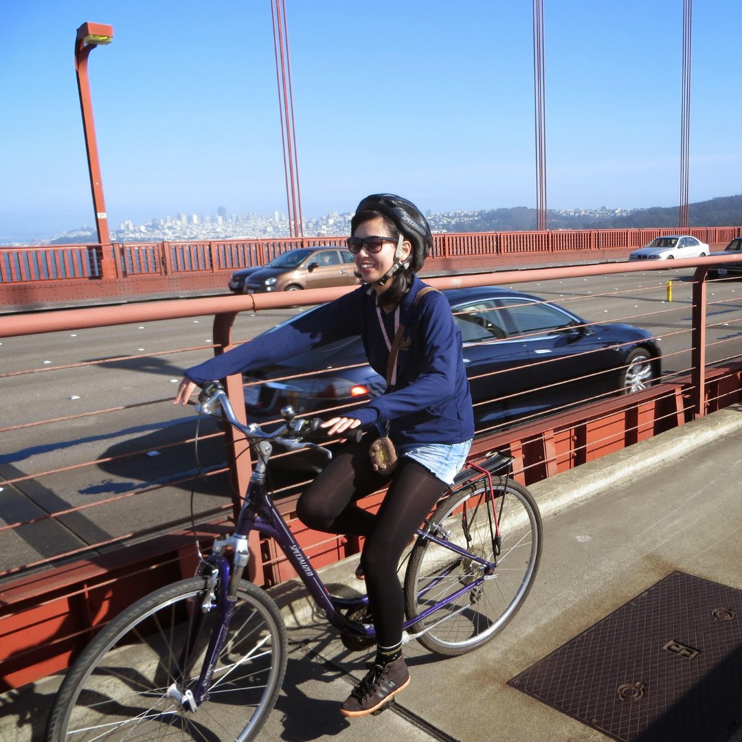 It's #BikeToWhereverDay. 🚲🌁  Here is a flashback photo of an #InternationalStudent biking across the Golden Gate Bridge! 

sfbike.org/bike-to-wherev… 

#SFSU #BikeMonth #BTWD