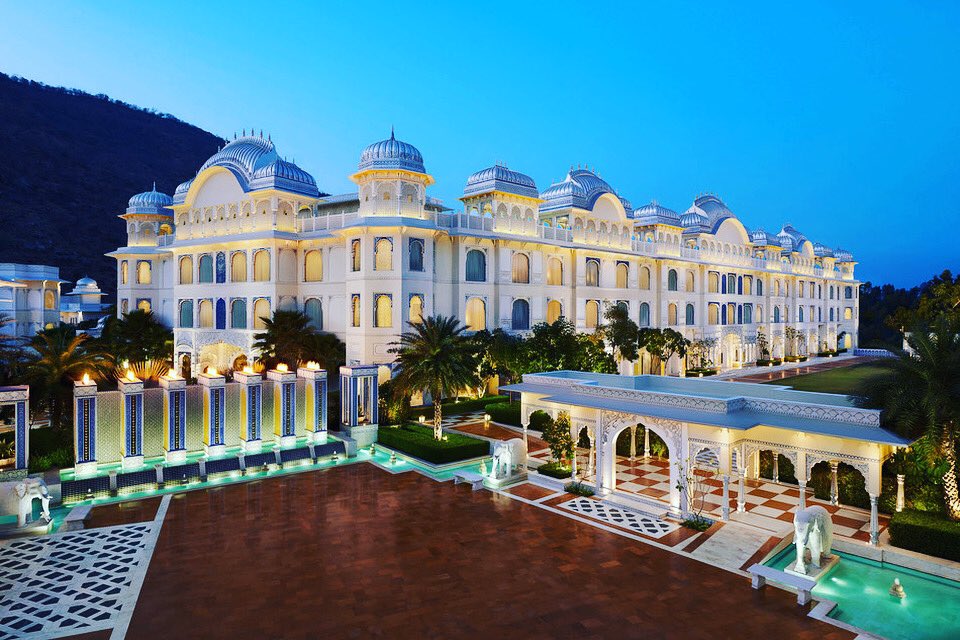 shivang77405054's tweet photo. THE LEELA PALACE JAIPUR
With intricate latticework, chandelier-laden halls and ornate rooms, suites and villas decorated with zardozi work, Sabyasachi wallpaper, Venetian mirrors and wooden tables with marble inlay.
#iihmbest3years
#hospitalitybuzz
#HTDMIIHMADAY2 https://t.co/MCCmquRRFS