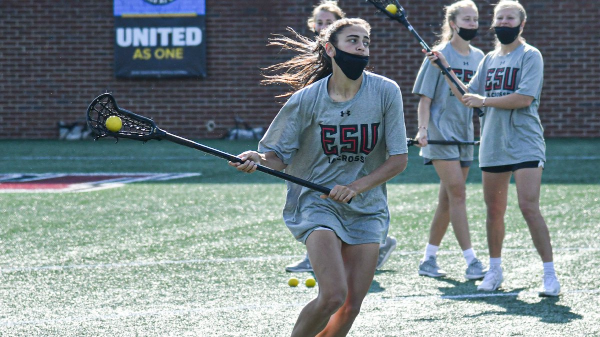 ESUWarriors's tweet photo. Shoot around vibes ๐ฅ
#DIIWLAX | #WhereWarriorsBelong https://t.co/CfUgmMyJah