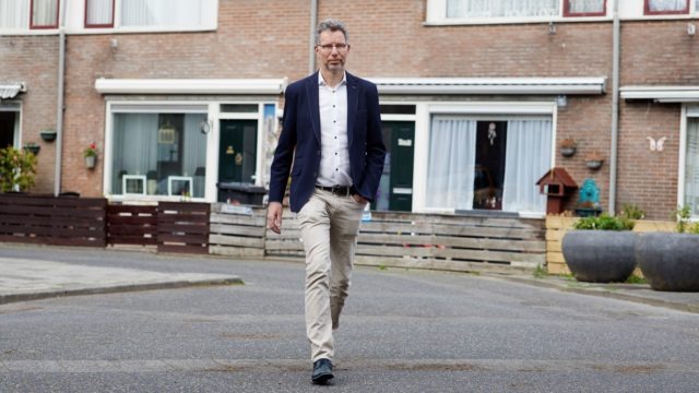 KMIDB (@kmidbnl) on Twitter photo Niet bij de pakken neerzitten, maar snel een betere regeling maken. Dat advies krijgt demissionair minister Ollongren van kwartiermaker in de bouw <a href="/ArthurLippus/">Arthur.lippus</a> over de Renovatieversneller. “Dit is geen geasfalteerde snelweg waar je al bent geweest.”
lnkd.in/eiZ5xZx Niet bij de pakken neerzitten, maar snel een betere regeling maken. Dat advies krijgt demissionair minister Ollongren van kwartiermaker in de bouw <a href="/ArthurLippus/">Arthur.lippus</a> over de Renovatieversneller. “Dit is geen geasfalteerde snelweg waar je al bent geweest.”
lnkd.in/eiZ5xZx