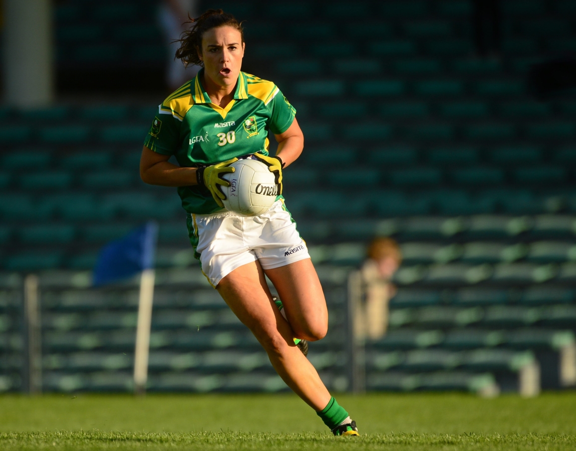 🟢🟡Back in the fold! After a five-year stint as an Ireland rugby international, @lougalvin4 will return to inter-county duty with @kerryladiesfoot on Sunday, as the Kingdom take on @meathladiesMLGF in Division 2 of the @lidl_ireland National League! #SeriousSupport