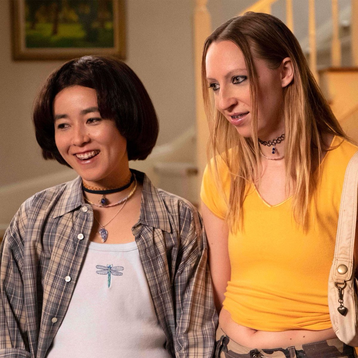 gabebergado's tweet image. millennials before and after listening to olivia rodrigo's album