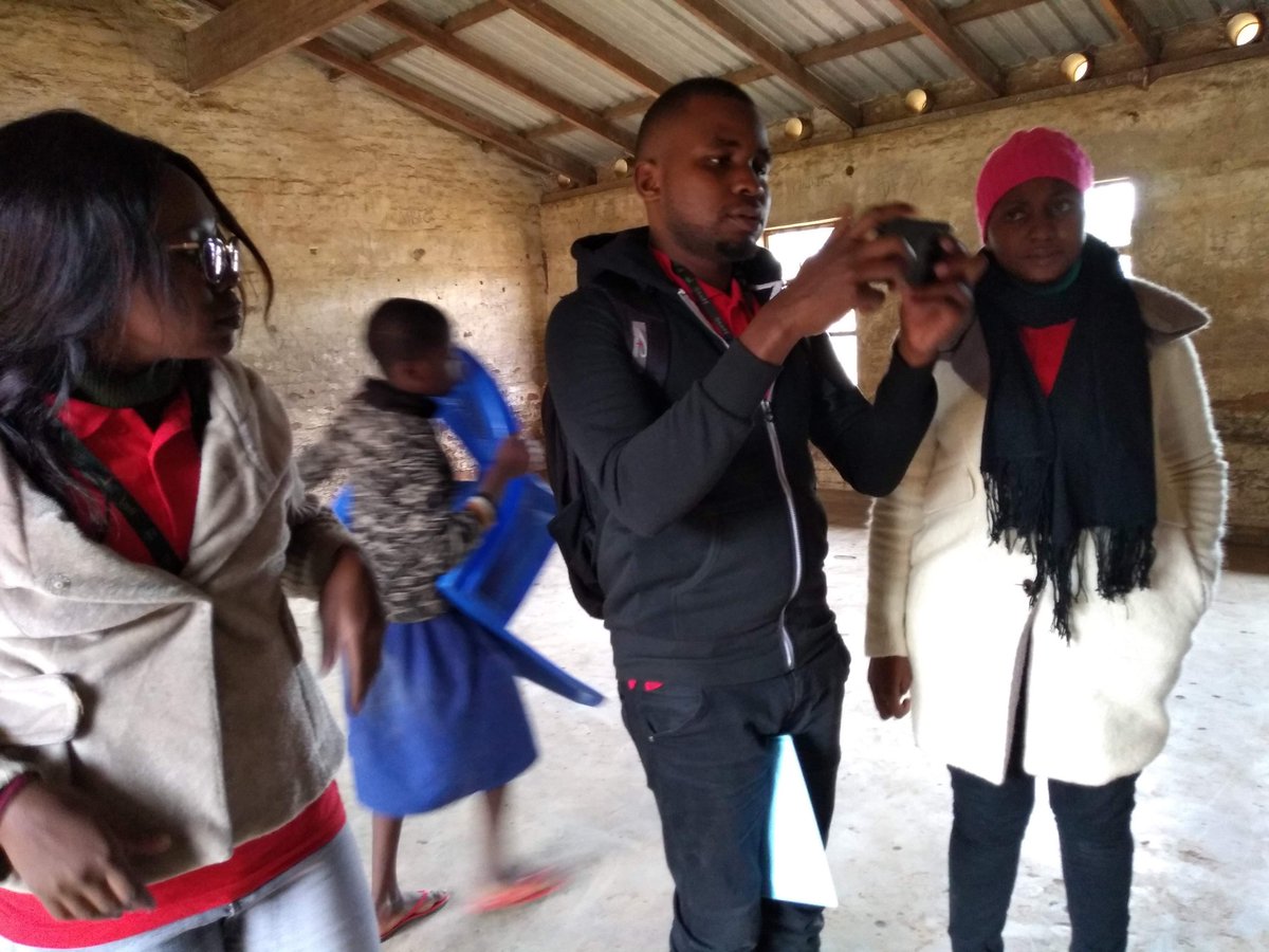 #EvidenceBasedCare starts with research. Tune in to  <a href="/Times360Malawi/">Times 360 Malawi</a> Radio tomorrow ( Saturday 22 May) 5-6pm and learn about <a href="/AcaciaStudy/">ACACIA</a> #ACACIA_Malawi fieldwork from <a href="/IamMzati/">Lovemore Nkhalamba</a> and the students we work with. @MlwTrust
#AsthmaMisconceptions #AsthmaAwarenessMonth