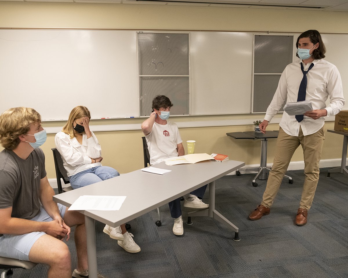 wlunews's tweet photo. "Professor Hill is such an engaging professor, and the other students in the course always offer such interesting perspectives during our seminar discussions. Those in-class discussions are my favorite part of the course." https://t.co/gwT9Lg5UPn. #WashingtonAndLee #WLUSpringTerm https://t.co/L6kjJogQPa