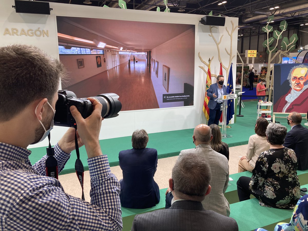 Acabo de presentar en #fitur2021 las 4 rutas del #vino de #Aragón
<a href="/RVCAMPOCARINENA/">RVCAMPOCARIÑENA</a> <a href="/RVSomontano/">Ruta Vino Somontano</a> <a href="/rutagarnacha/">Ruta de la Garnacha</a> <a href="/Rutacalatayud/">Ruta Vino Calatayud</a> 
<a href="/aragonturismo/">Turismo de Aragón</a> Esta noche se estrena en mi canal de Youtube. 🍷