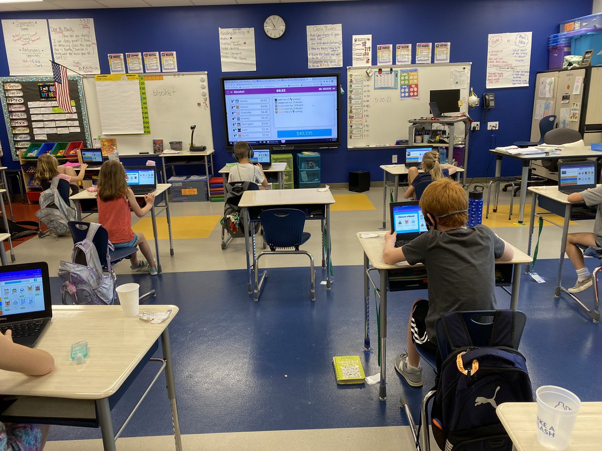 MissMck17's tweet photo. We LOVED using blooket yesterday for science! Thanks @MrsWaller3rd and @BlairWarren23 for sharing! ❤️@OldHundredES https://t.co/cQVwDggMkh