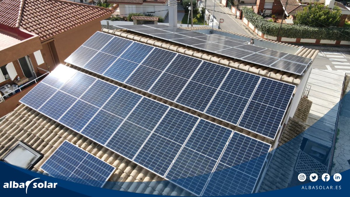 Albasolar's tweet photo. ¿Qué os parece esta instalación #fotovoltaica suministrada por #Albasolar?
Localizada en Creixell, #Alicante, provee 12.5 kW de potencia a través de:
🔹34 módulos policristalinos Peimar 340W
🔹Inversor Fronius Symo 12.5 kW
🔹Smart Meter Fronius
https://t.co/iqWYdUibp5 https://t.co/WjKHZS6SlA