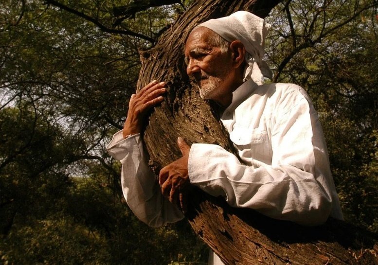 There's a lot to learn from Sundarlal Bahuguna Ji. His efforts towards India's forest conservation will never be forgotten....

ॐ शांति 🙏
