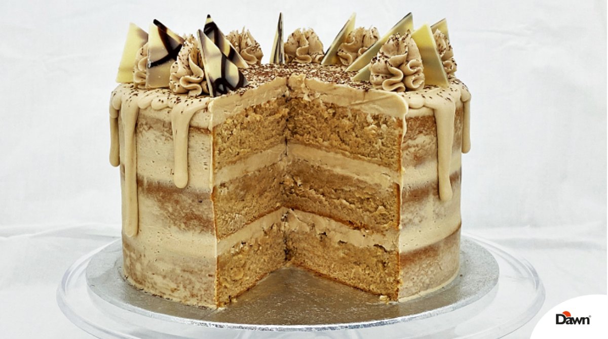 DawnFoodsUK's tweet photo. We have a new Fudge Icing on the block – say hello to Cappuccino!
Smooth & creamy, with a mild milky coffee flavour, perfect for sandwiching, decorating classic layered or sheet cakes, like this Naked Cappuccino Drip Cake:
#fudgeicing #cappuccino
https://t.co/xBmP0r6eXm https://t.co/HroUDjL3JW