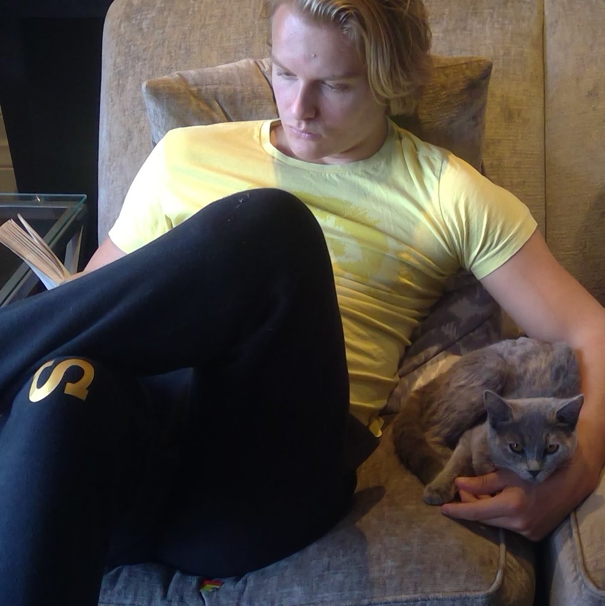 Making room for some Me Time maybe daunting, but settling in with a good book and the love of a pet, engaging with imagination and unconditional love,  works wonders for happy hearts and healthy minds. #HappySonHappyMum #HappySaturday #goodreads #SaturdayMotivation #SaturdayVibes