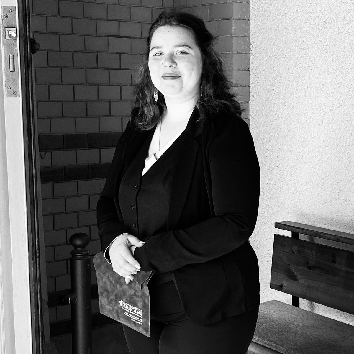 Heute wollen wir uns vor #Pfingsten 
bei unseren Mitarbeitern bedanken, ohne die wären, die wir heute sind. Danke ❤️

facebook.com/19517881784153…

#bestatter #bestatterin #mitarbeiter #mitarbeiterin #team #dankbarkeit