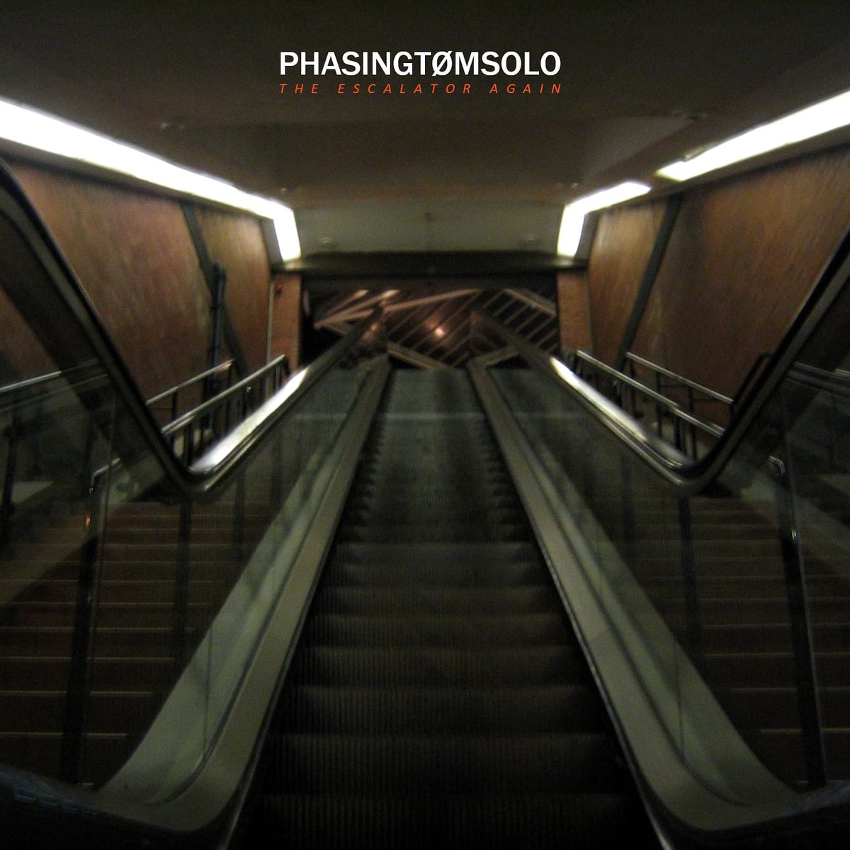 phasingtomsolo's tweet photo. PHASINGTØMSOLO presents: The Escalator Again. https://t.co/vAKRkVfAVy #NewMusicFriday #NewRelease #electronicmusic #acid #funk #psychedelic #experimentalmusic https://t.co/8JzD9q0FNU