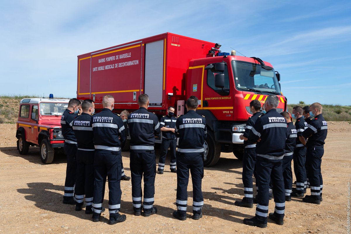 MarinsPompiers's tweet photo. [ #EXERCICE DOMINO ☢️📸 ]
L'exercice de coopération européenne "DOMINO" s'est déroulé ces deux derniers jours dans le sud de la France. 🇪🇺
Les marins-pompiers, experts en risques technologiques ont participé à ce grand exercice et apporté leur expertise dans les domaines #NRBC. https://t.co/Z0dRCBBgQe