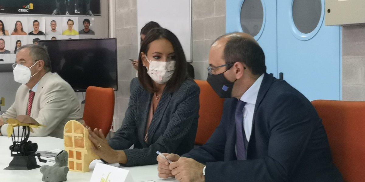 CEEICT's tweet photo. ¡Esta mañana hemos tenido la visita de la Consejera de @Empresa_RM, @vallemiguelez, y el Director del @infoRMurcia , @soyjoaquingomez! 👏
Durante el acto se ha efectuado la entrega de la Marca #EIBT, de @AncesSpain, a las empresas @BnvProactif @PERITOJudicial_ y #Arthropotech 👇 https://t.co/2zN4AjDWqv