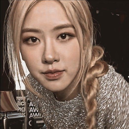 Seary Melodi Cliodna tweet media