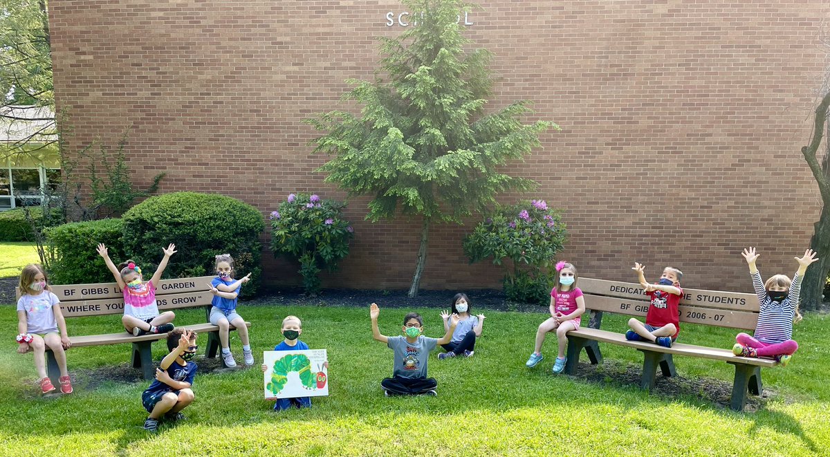 Miss Anton tweet media