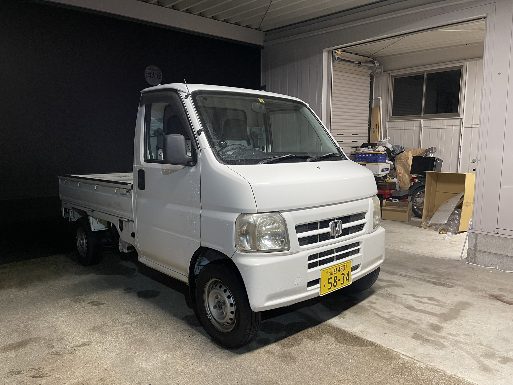 Imozawa457 ガレージ𝐂𝐇 アクティトラックのバモティー化計画 バモスバンパー移植 うん とても見栄え良くなったのではなかろうか 軽トラ アクティ Youtube ガレージ T Co Scactqpf54 Twitter