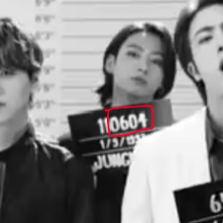 Taecaff's tweet image. a data que eu conheci os meninos AADAAAAAA, que tristeza 😭😭