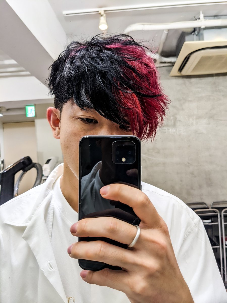 峰田大暉 寝癖にワックスを揉み込むとこうなる時もあります アイロンしたみたい 寝方次第