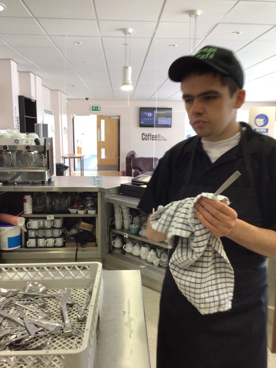 ValleyCollege1's tweet photo. Work Placement Opportunities!! 
Learners in Valley College have been working in The Garage Café learning catering &amp; hospitality skills such as preparing salads, cleaning tables, filling the dishwasher and drying up. #preparationforadulthood #employmentopportunities @SeaViewTrust https://t.co/Cfm8YrTAH5