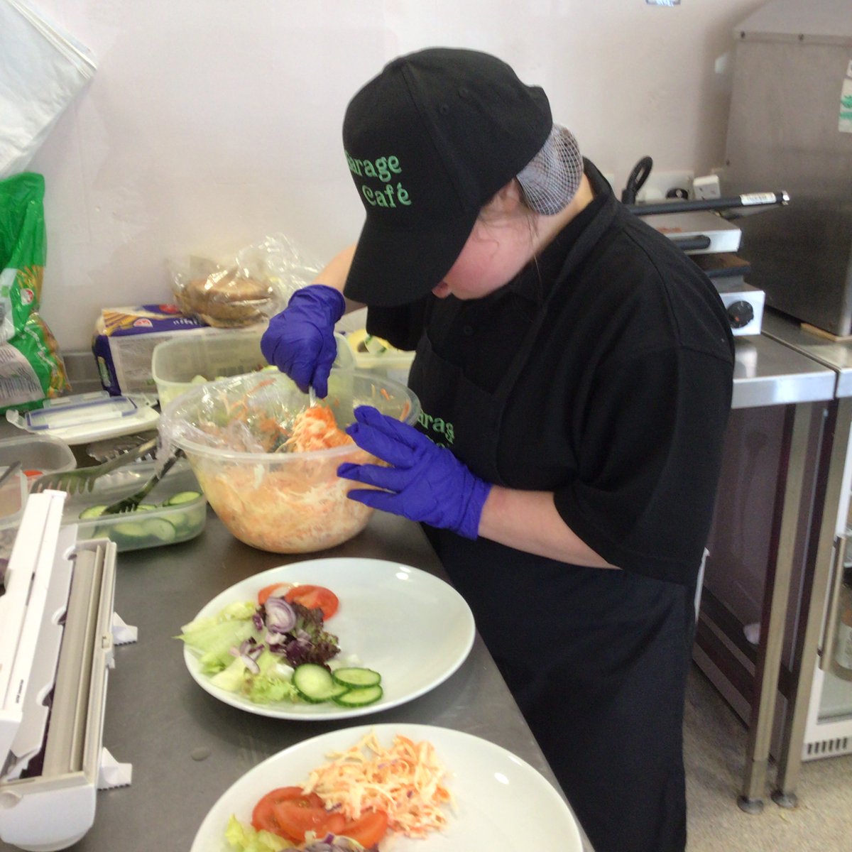 Work Placement Opportunities!! Learners in Valley College have been working in The Garage Café learning catering & hospitality skills such as preparing salads, cleaning tables, filling the dishwasher and drying up. #preparationforadulthood #employmentopportunities @SeaViewTrust