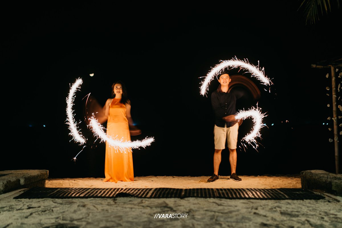 V ꓥ R ꓥ • S T O R Y tweet media