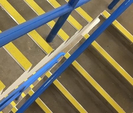 QuantumFlooring's tweet photo. Need an extra grip stair nosing tread?

Plus-Tread might be the perfect solution.

>> Extremely hard wearing
>> Low slip risk in wet or dry
>> Suits all H, S, and Z range stair nosings.

View colours:
https://t.co/iW8qjdSTuz

Get samples:
https://t.co/40S3hsD85h

#stairs #safety https://t.co/fDHbXMHvor